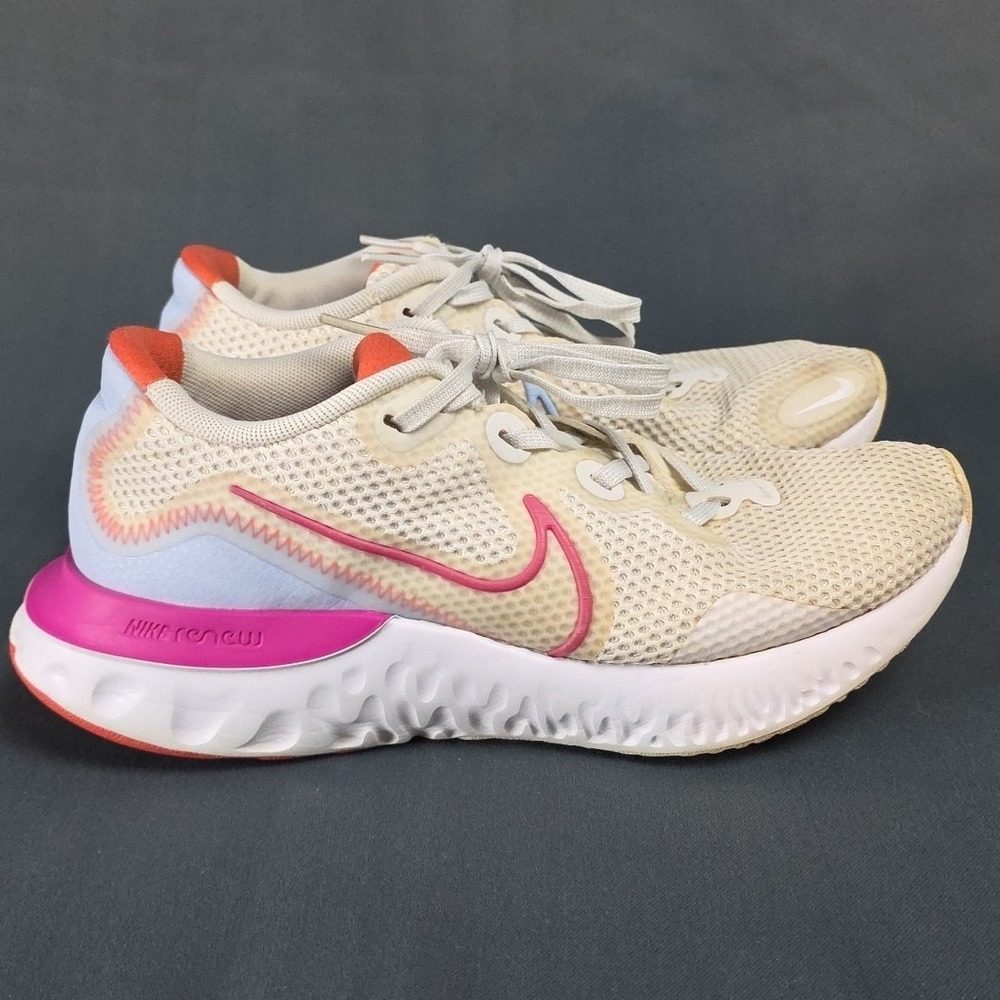 Size 7 - Nike Renew Run White‎ Ember Glow W